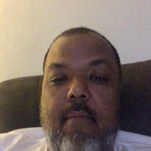 Meet your Posher, Lloyd